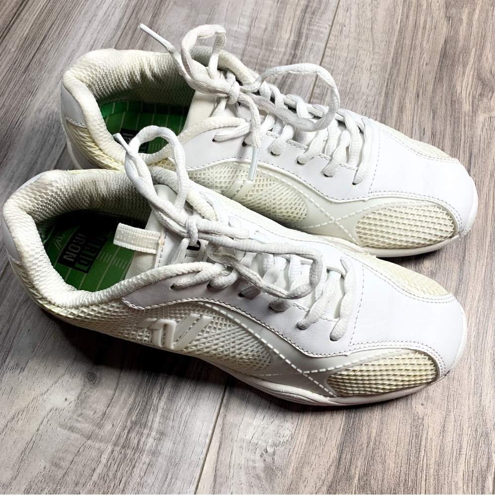 Varsity Cheerleading Tennis Shoe / Sneaker